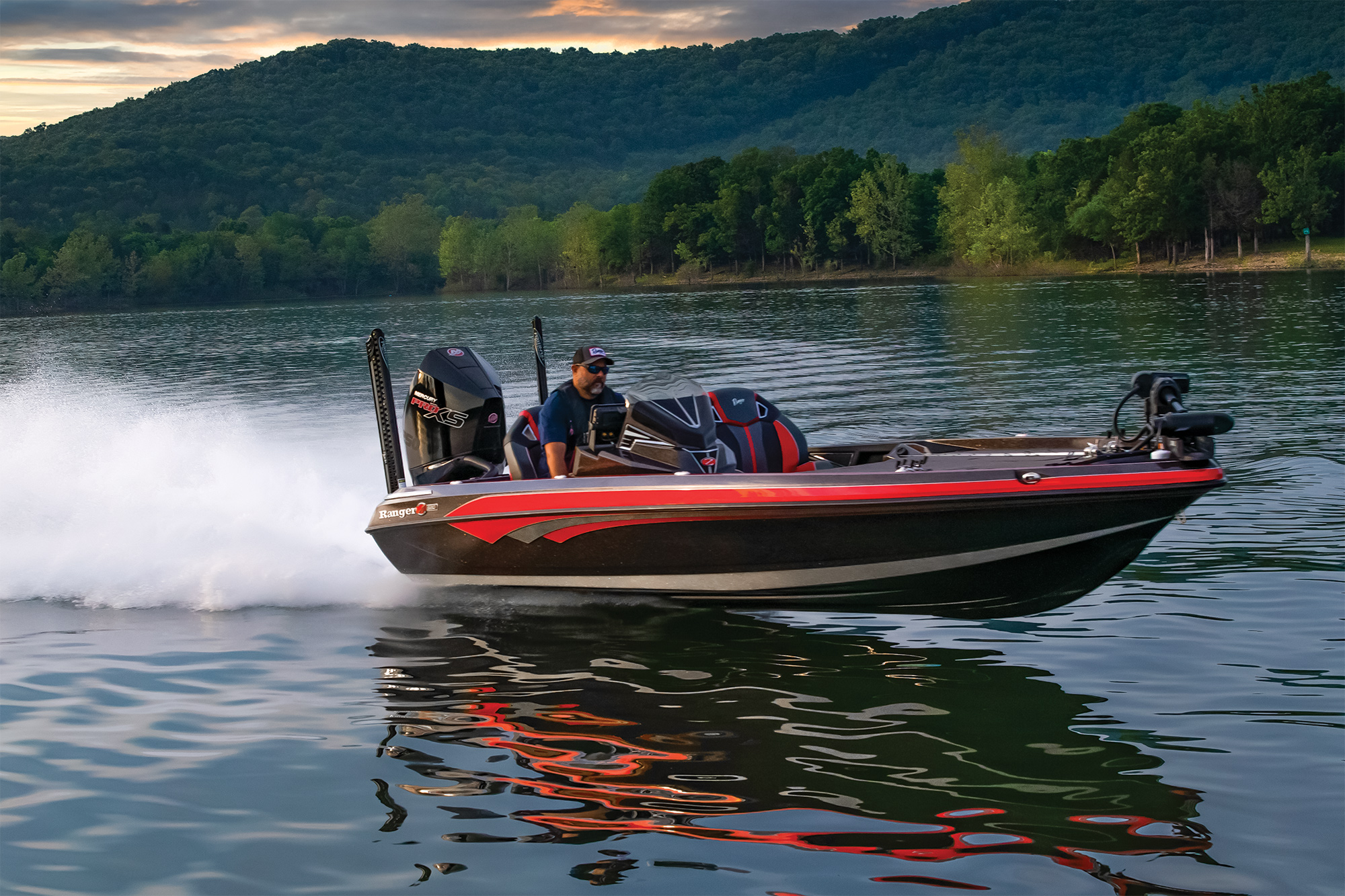 Z520R Bass Boat Ranger Z Comanche Series