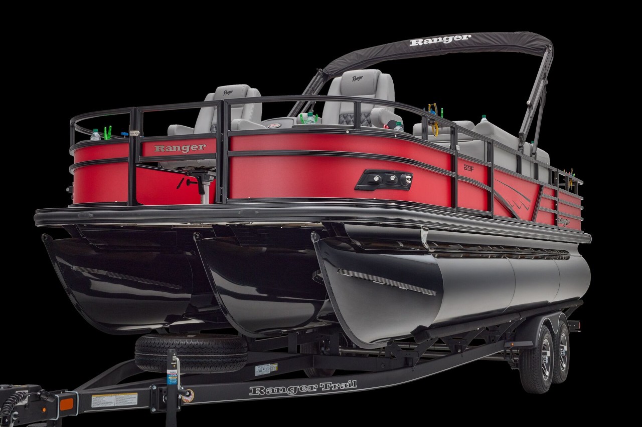 Ranger 223F | Reata Series 24ft. 2in. Fishing Pontoon